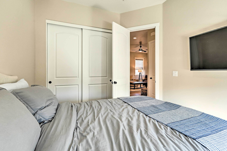 Bedroom 2, Flagstaff Oasis w/ Hot Tub - 3 Mi to Downtown!, Coconino