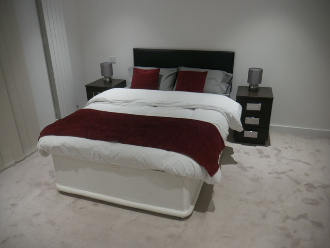 Bedroom 2, Stunning 1-bed Apartment in London, London
