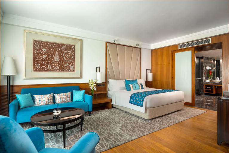 Bedroom 5, InterContinental Hotels MARINE DRIVE-MUMBAI by IHG, Mumbai City