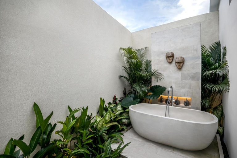 Bathroom 5, Villa Yaya by BaliSuperHost, Gianyar