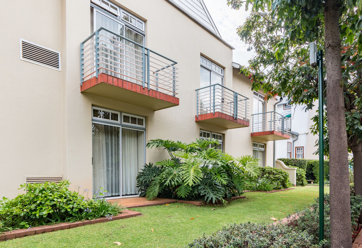 Exterior & Views 2, Courtyard Hotel Arcadia, City of Tshwane
