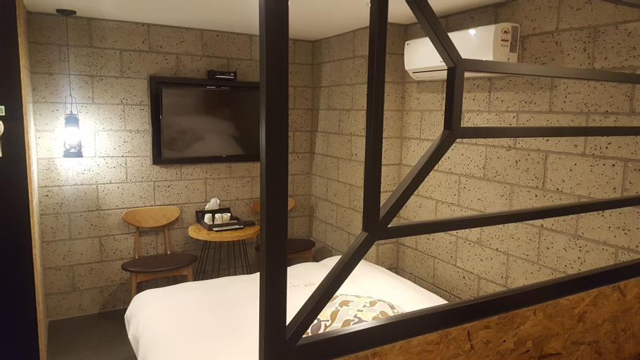 Bedroom 17
