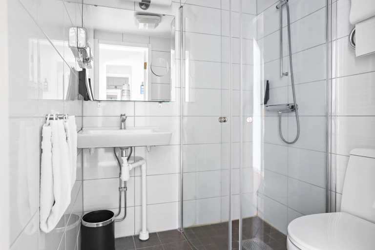 Bathroom 4, Best Western Hotel Botnia, Umeå