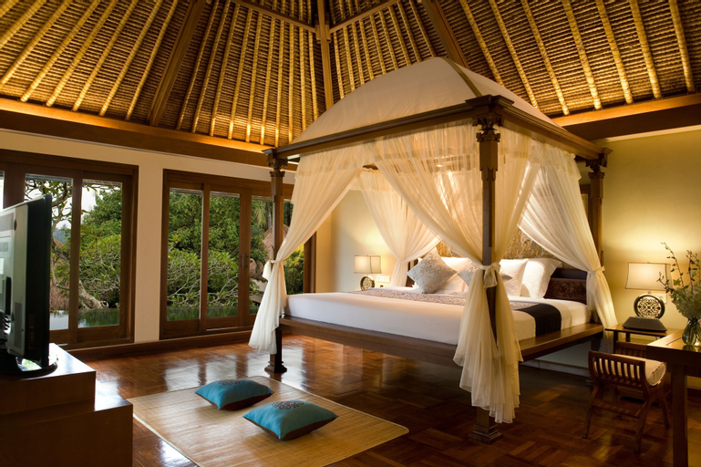 Bedroom 25