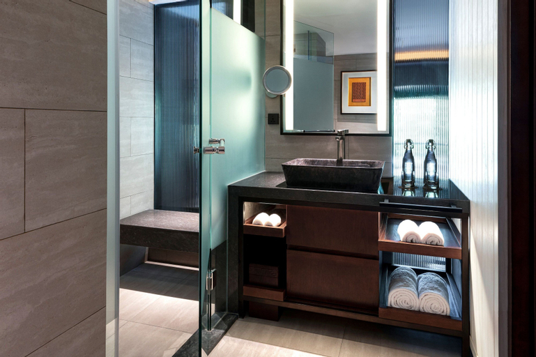 Bathroom 4