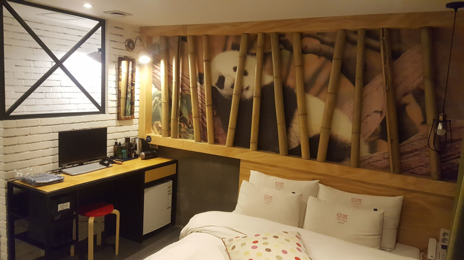 Bedroom 11