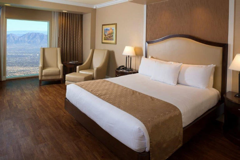 Bedroom 28
