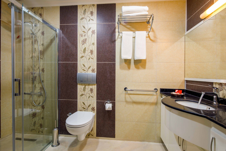 Bathroom 5, Rast Hotel Sultanahmet, Fatih