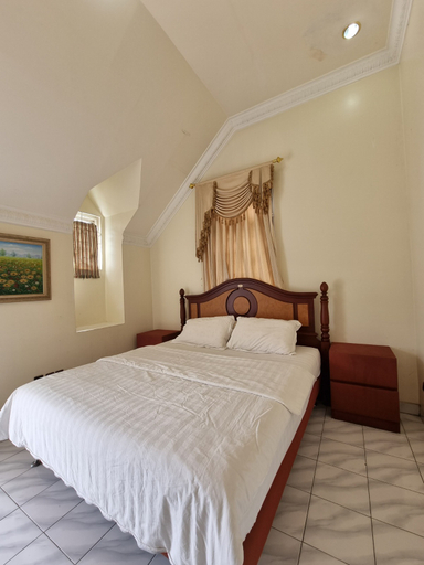 Bedroom 2, The Happy Villa AA2-11, Cianjur
