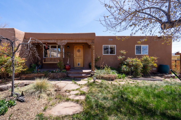 Exterior & Views 1, Solana Gardens, Santa Fe