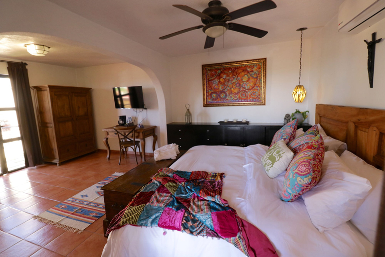 Bedroom 3, Casa Mia Suites, Allende
