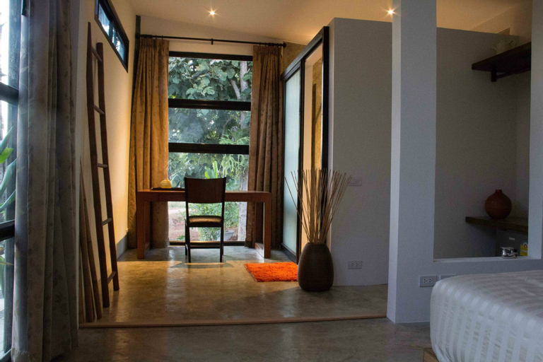 Bedroom 12