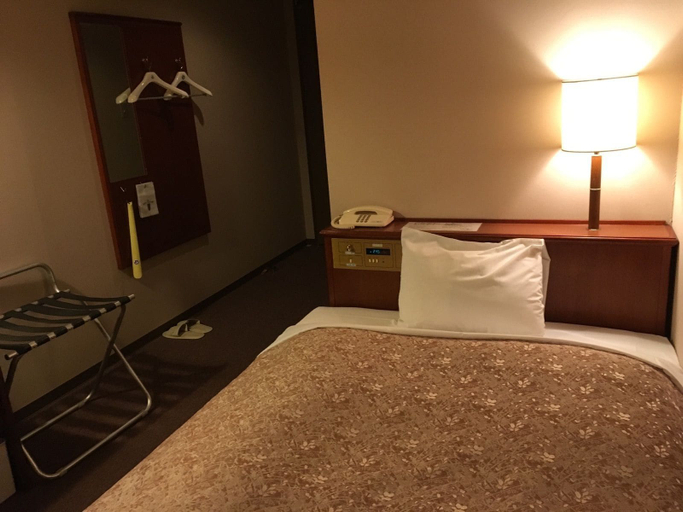 Bedroom 4, Hotel Crown Hills Takefu, Echizen City