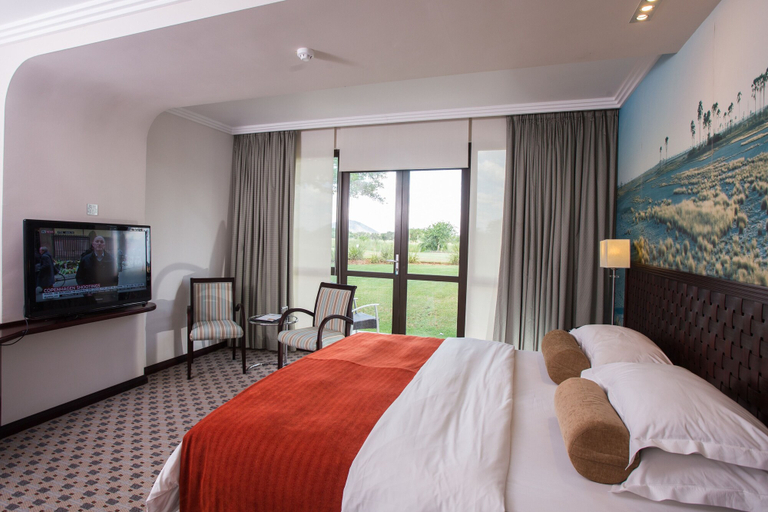 Bedroom 4, Phakalane Golf Estate Hotel & Convention, Gaborone