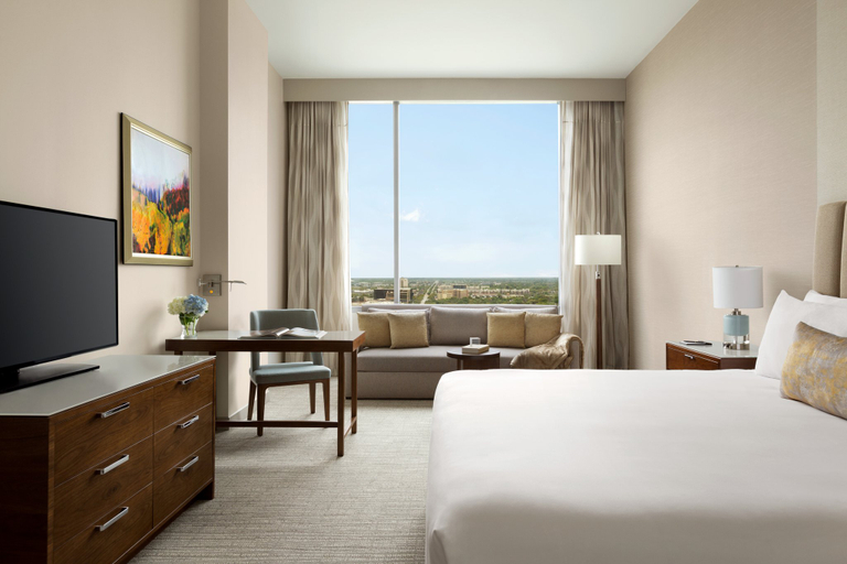 Bedroom 4, InterContinental Hotels HOUSTON by IHG, Houston
