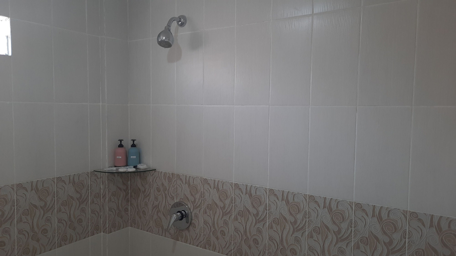 Bathroom 4