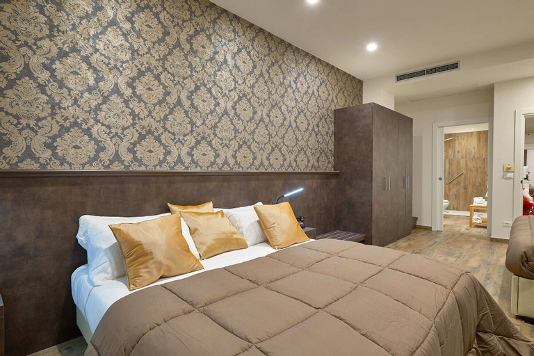 Bedroom 15