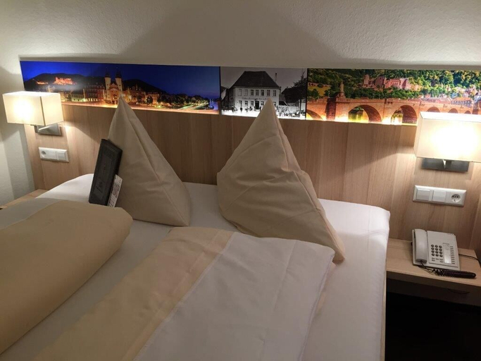 Bedroom 2, Hotel Rose Heidelberg, Heidelberg