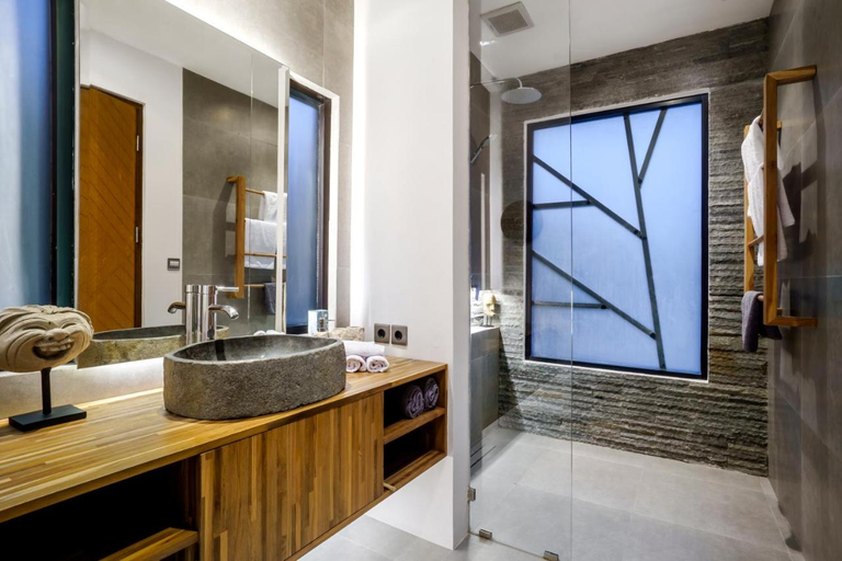 Bathroom 4, Waterfall Jungle Villa by BaliSuperHost, Gianyar
