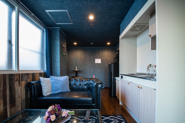 Others 5, SILK COURT 202, Chitose