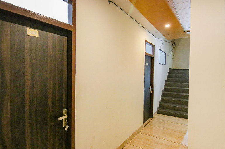 Others 5, Fabhotel Gs, Sahibzada Ajit Singh Nagar