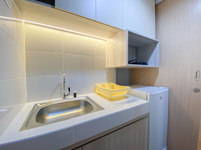 Private kitchen 3, Fully Furnished 1Br The Alton Apartment, Semarang