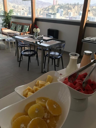 Food & Drinks 5, Fratelli Corp Apart Hotel, Pedro Domingo Murillo