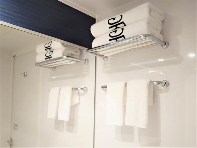 Bathroom 3