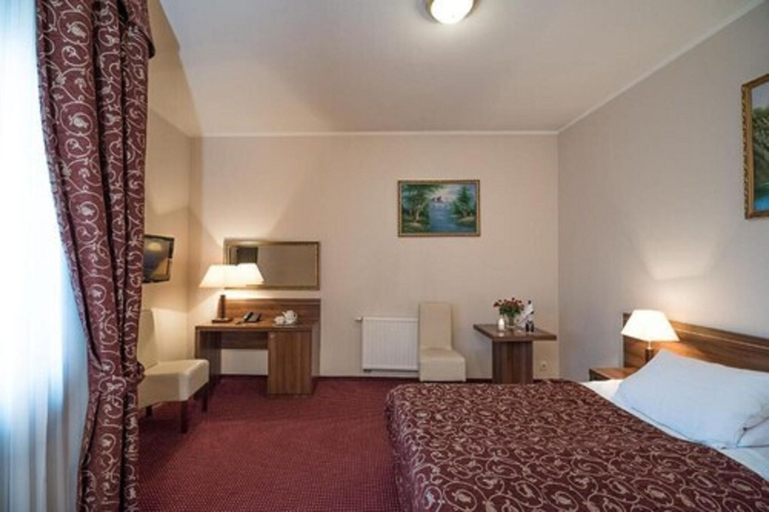 Bedroom 4, Jasek Premium Hotel Wrocław, Trzebnica