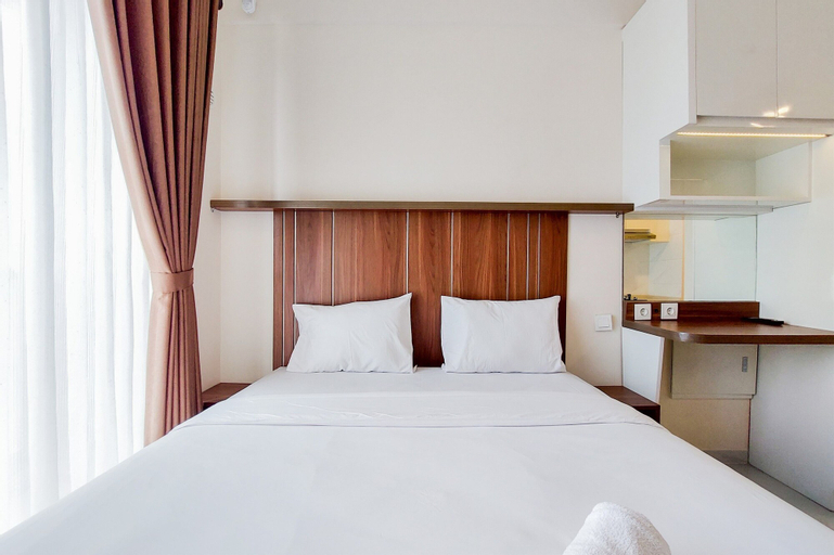 Cozy And Nice Studio Apartment At Sky House Bsd, South Tangerang