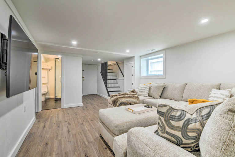 Others 3, Spacious Oak Park Home, 11 Mi to Downtown Chicago!, Cook