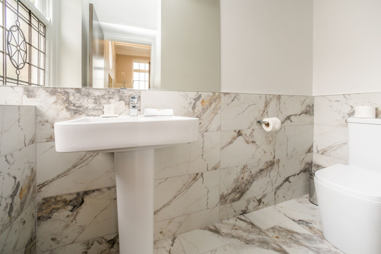 Bathroom 4, Stay Hotel, Kirklees