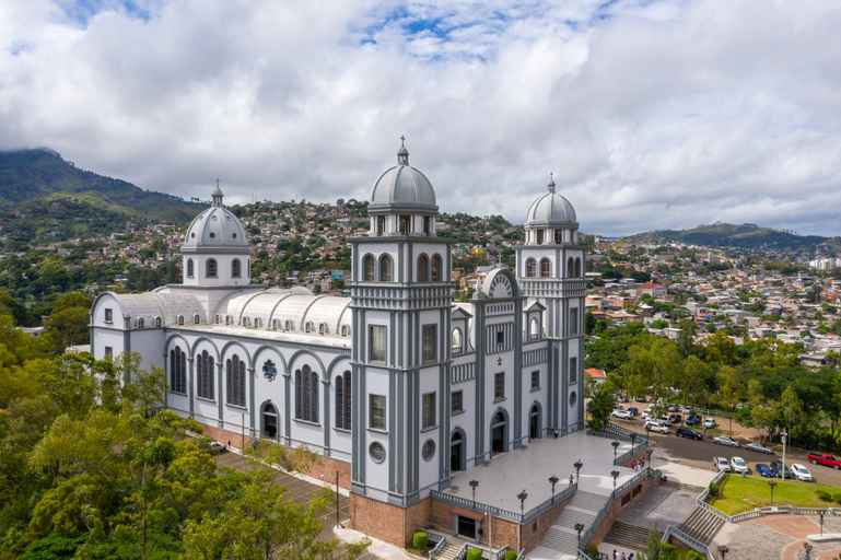Exterior & Views 2, InterContinental Hotels TEGUCIGALPA AT MULTIPLAZA MALL by IHG, Distrito Central