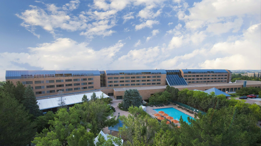 Exterior & Views 2, The Inverness Denver, a Hilton Golf & Spa Resort, Arapahoe