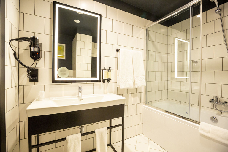 Bathroom 5, Arche Hotel Krakowska, Warsaw