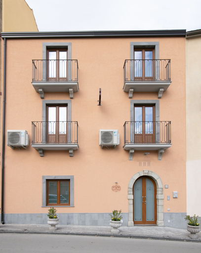 Exterior & Views 2, Affittacamere La Madonnina, Enna