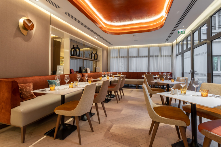 Others 3, InterContinental Hotels PARIS - CHAMPS-ELYS�ES ETOILE by IHG, Paris