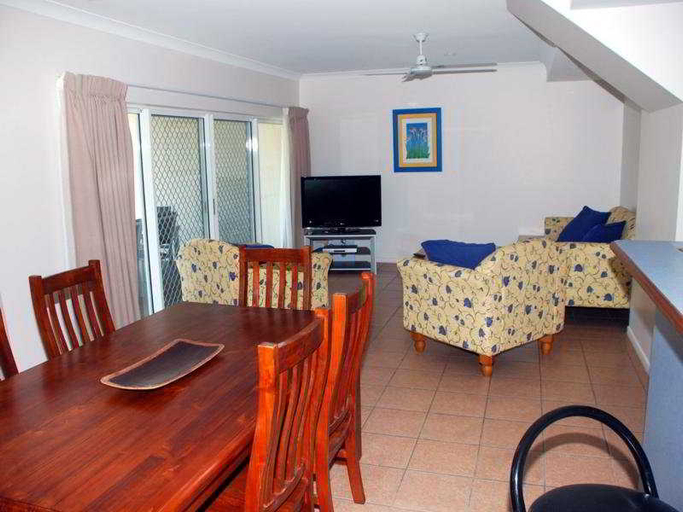 Bedroom 3, The Villas Palm Cove, Cairns