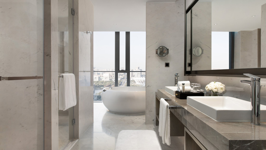 Bathroom 5, InterContinental Hotels FOSHAN DONGPING by IHG, Foshan
