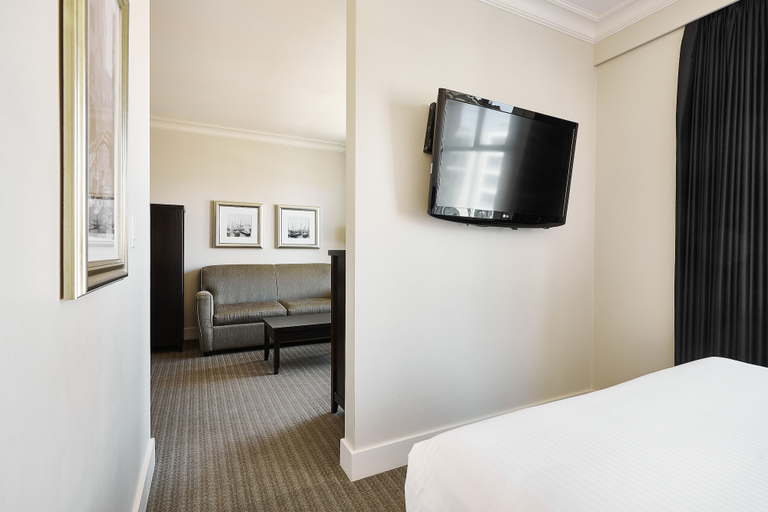 Bedroom 3, Hotel Rialto, Capital