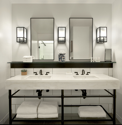 Bathroom 4, 21c Museum Hotel Cincinnati, Hamilton