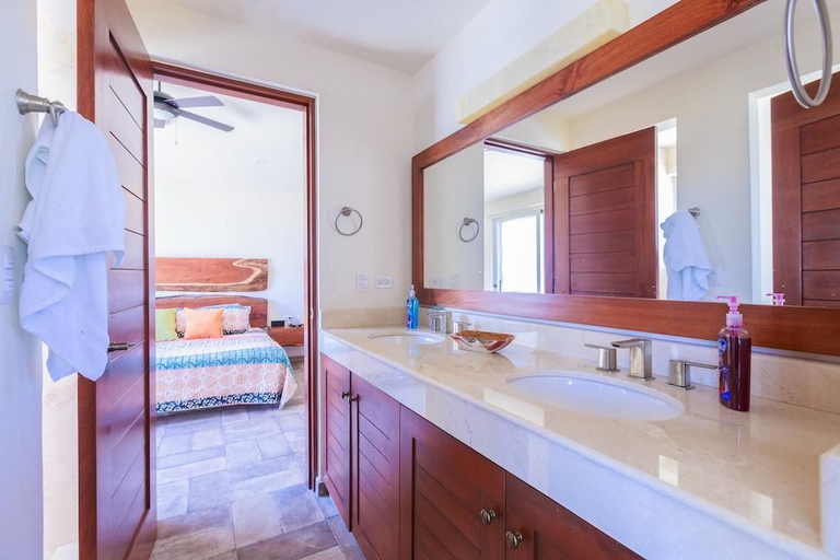 Bathroom 4, Casa de la Risa by Skyrun, Isla Mujeres