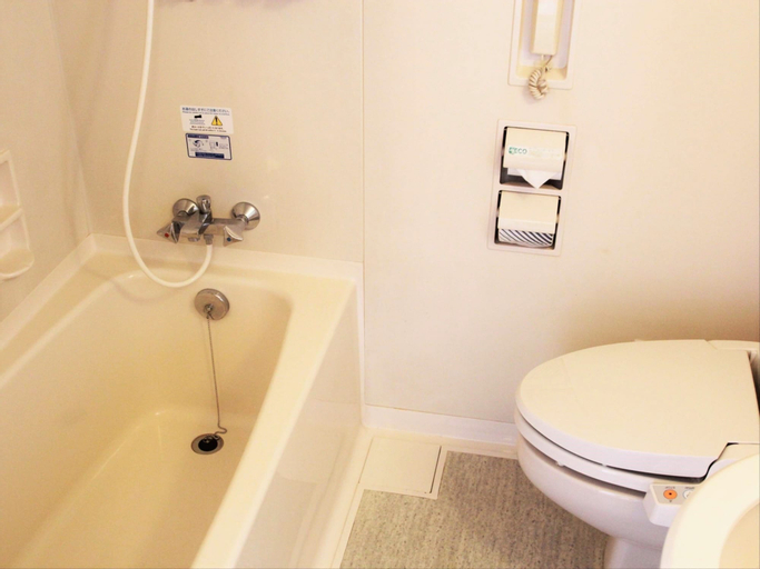 Bathroom 2