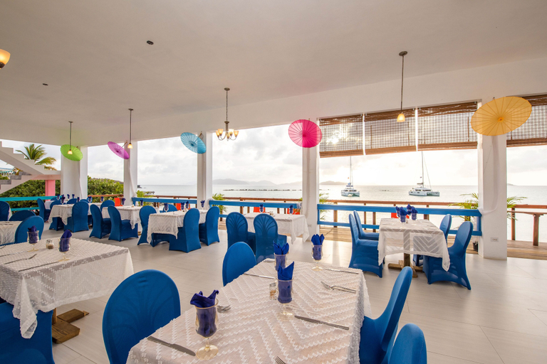 Food & Drinks, D'aqua at Fischers Cove