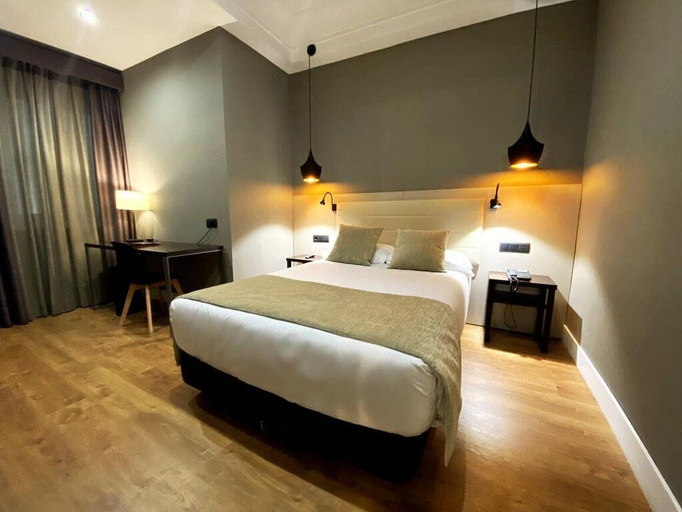 Bedroom 3, Hotel Cortezo, Madrid