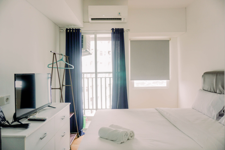 Bedroom 3, Minimalist And Best Deal Studio At Serpong Garden Apartment, Tangerang
