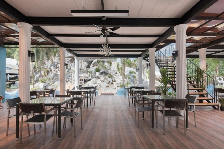 Food & Drinks 5, Mont Blanc Base Camp Khao Yai, Pak Chong