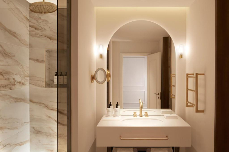 Bathroom 5, InterContinental Hotels ROME AMBASCIATORI PALACE by IHG, Roma