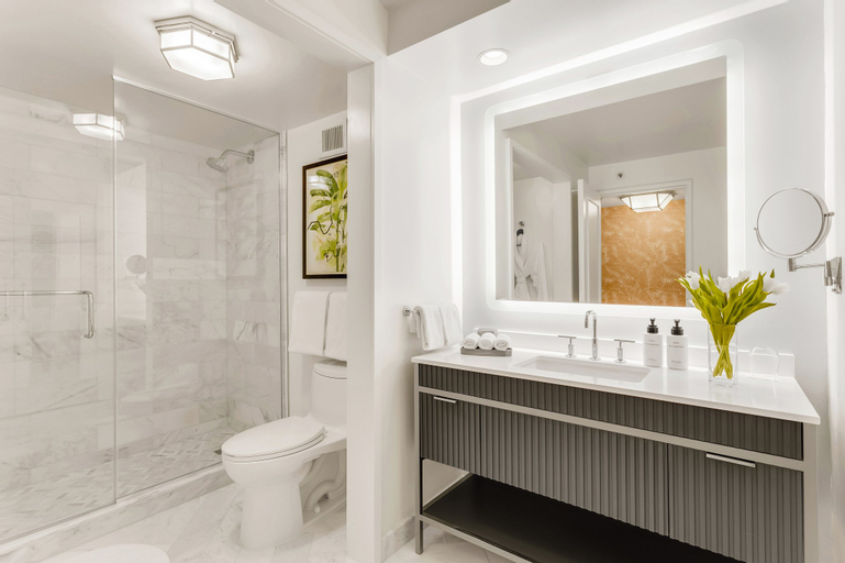 Bedroom 5, InterContinental Hotels MIAMI, Miami-Dade