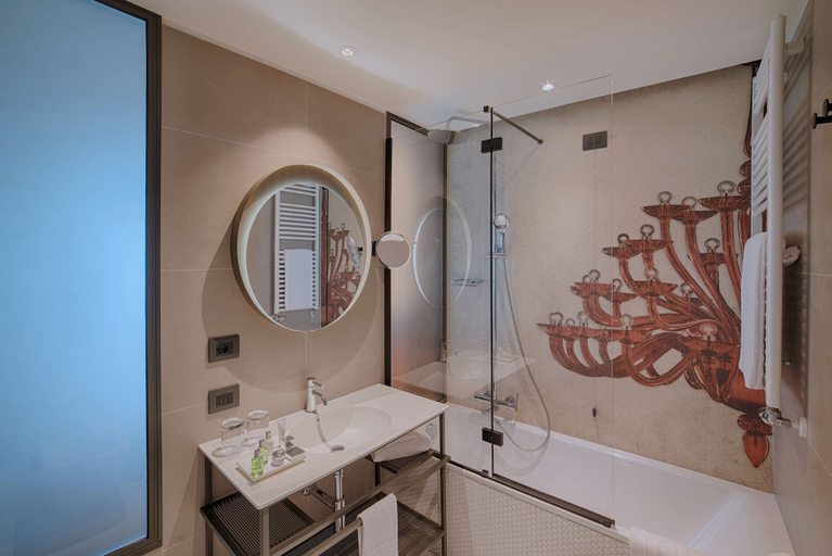 Bathroom 4, NH Collection Venezia Murano Villa, Venezia